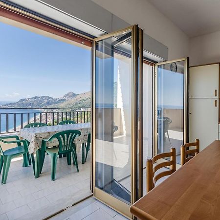Apartmán Casa Vacanze Andreana Letojanni Exteriér fotografie