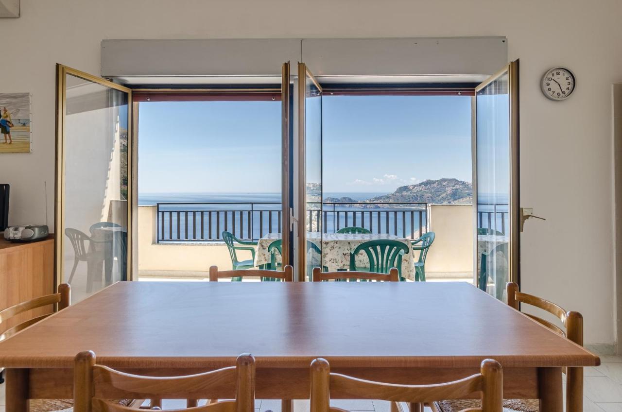 Apartmán Casa Vacanze Andreana Letojanni Exteriér fotografie