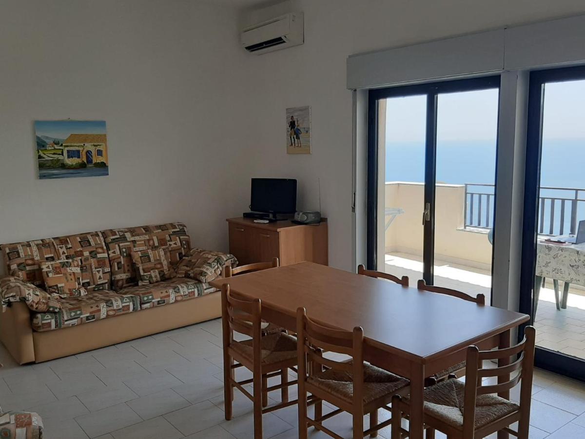 Apartmán Casa Vacanze Andreana Letojanni Exteriér fotografie