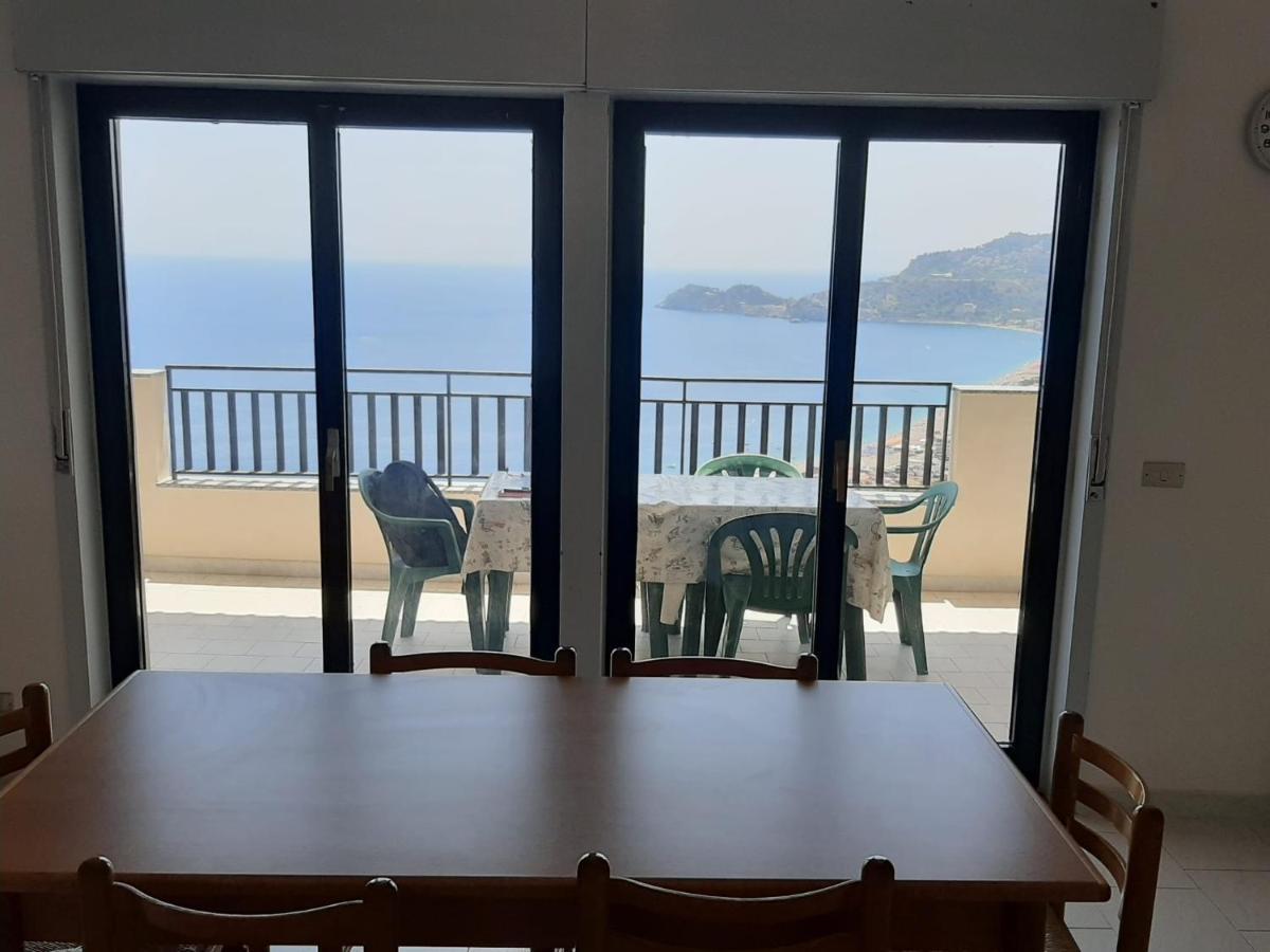 Apartmán Casa Vacanze Andreana Letojanni Exteriér fotografie